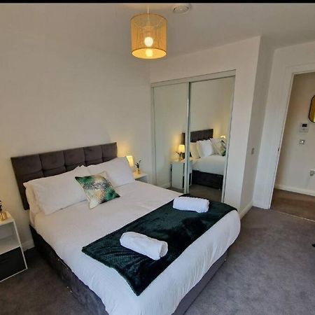 Modern Apartment, Sleeps 6, Belfast City Centre Exterior photo