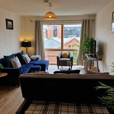 Modern Apartment, Sleeps 6, Belfast City Centre Exterior photo